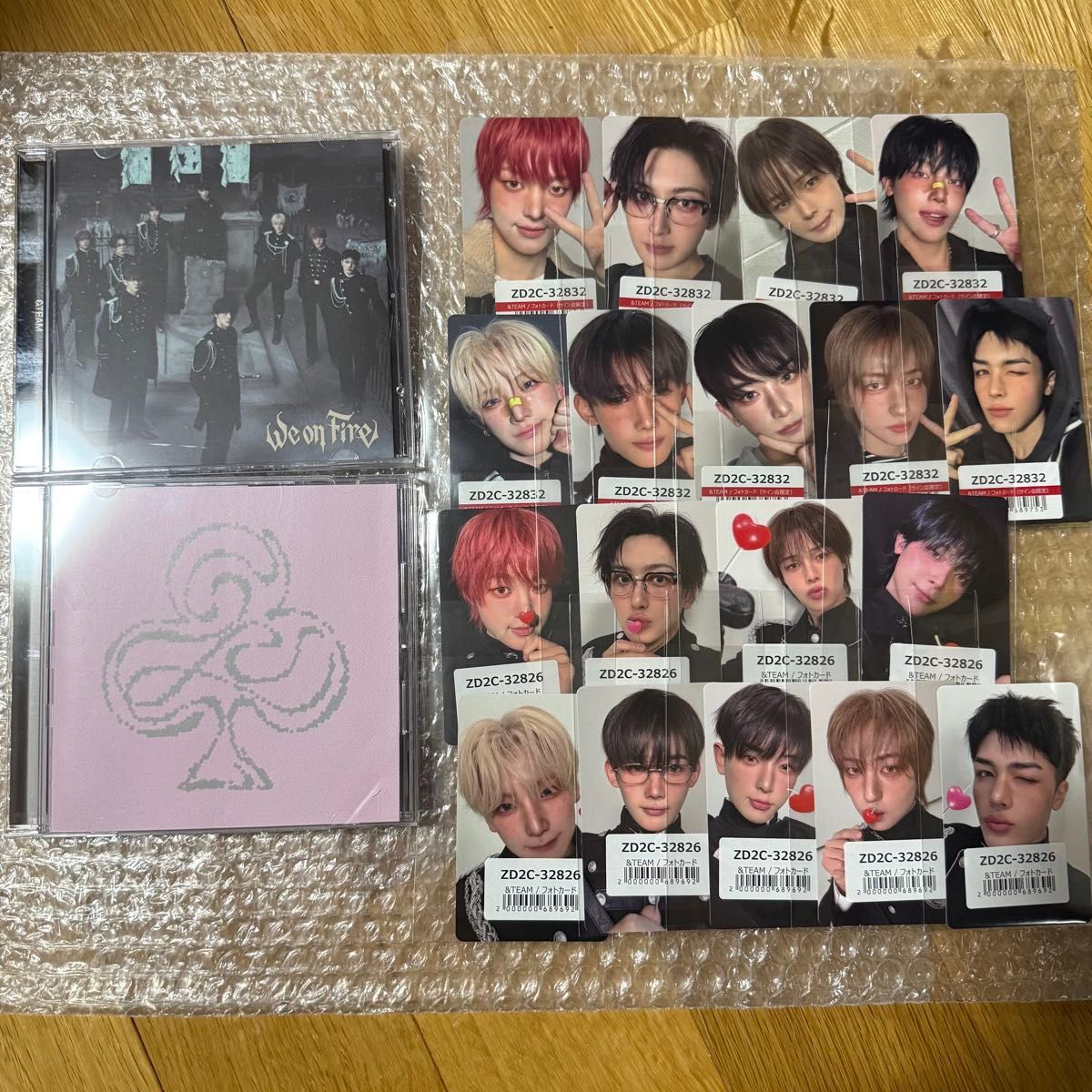 OneMall provides Yahoo Fleamarket products: &TEAM we on fire トレカ