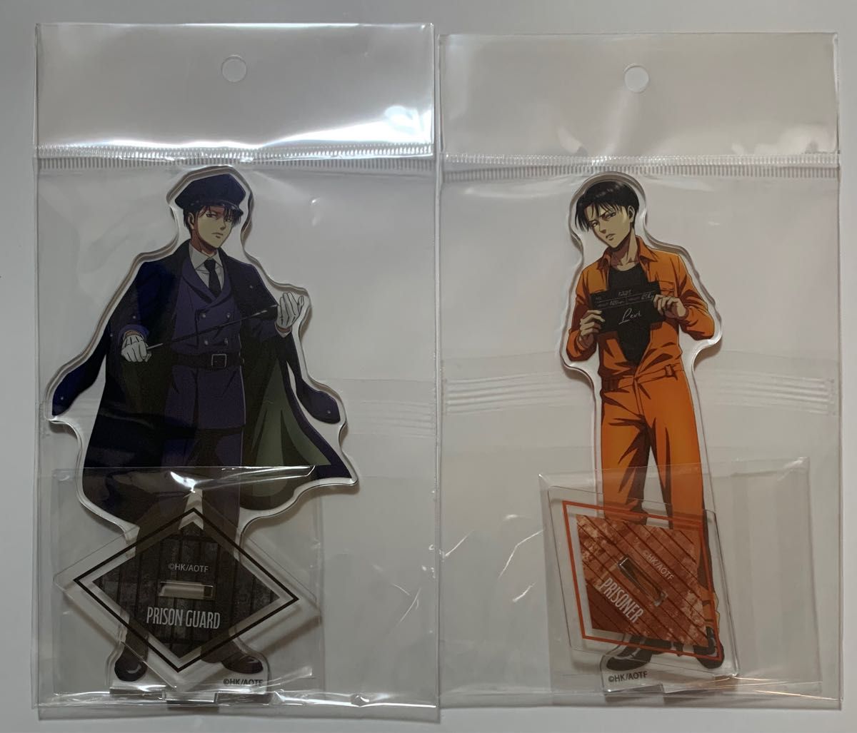 Attack on Titan BIG Acrylic Stand Levi Guard Prisoner 2-Piece Set
