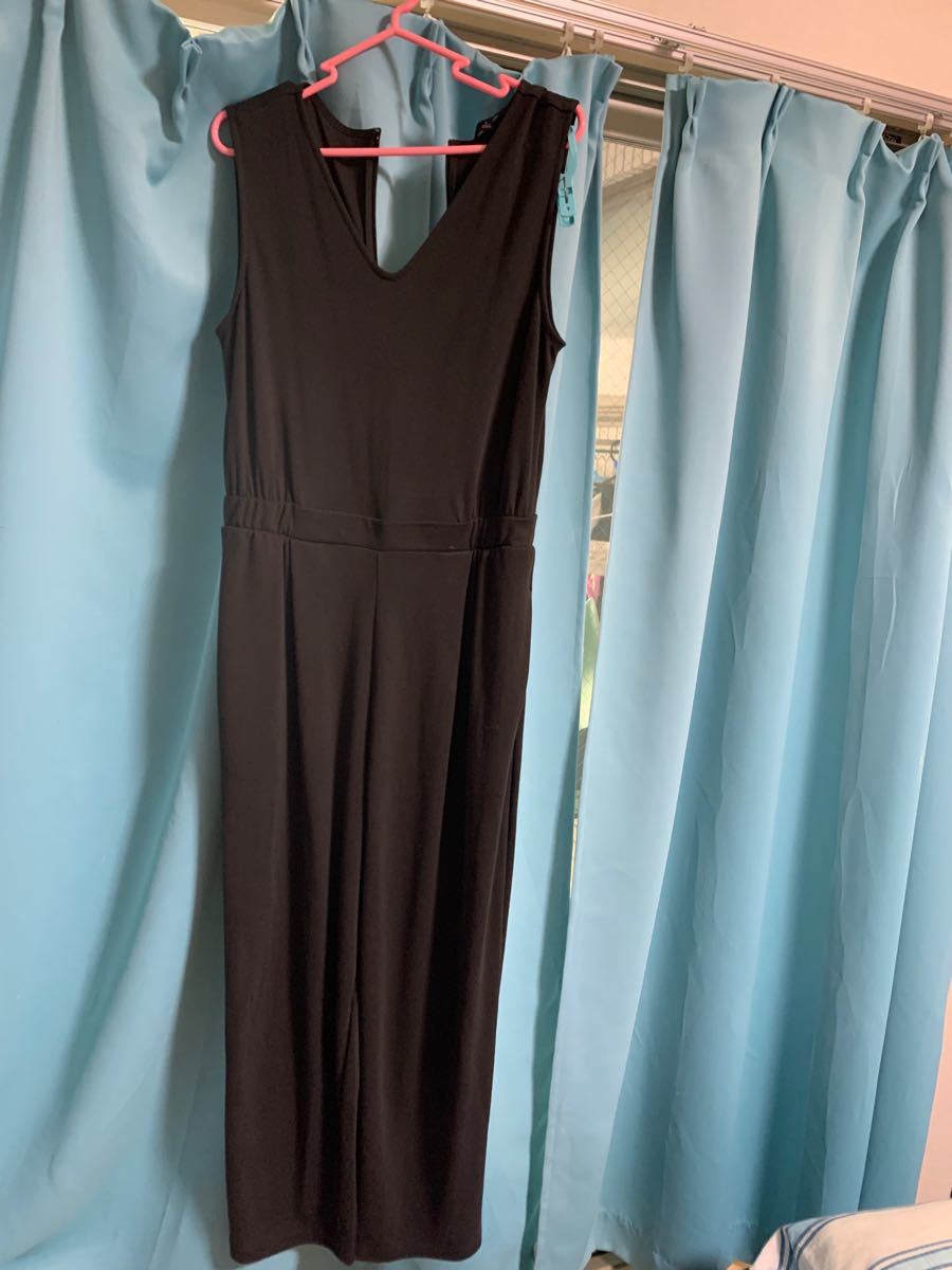 UNIQLO All-in-One Jumpsuit - Size L, Like New