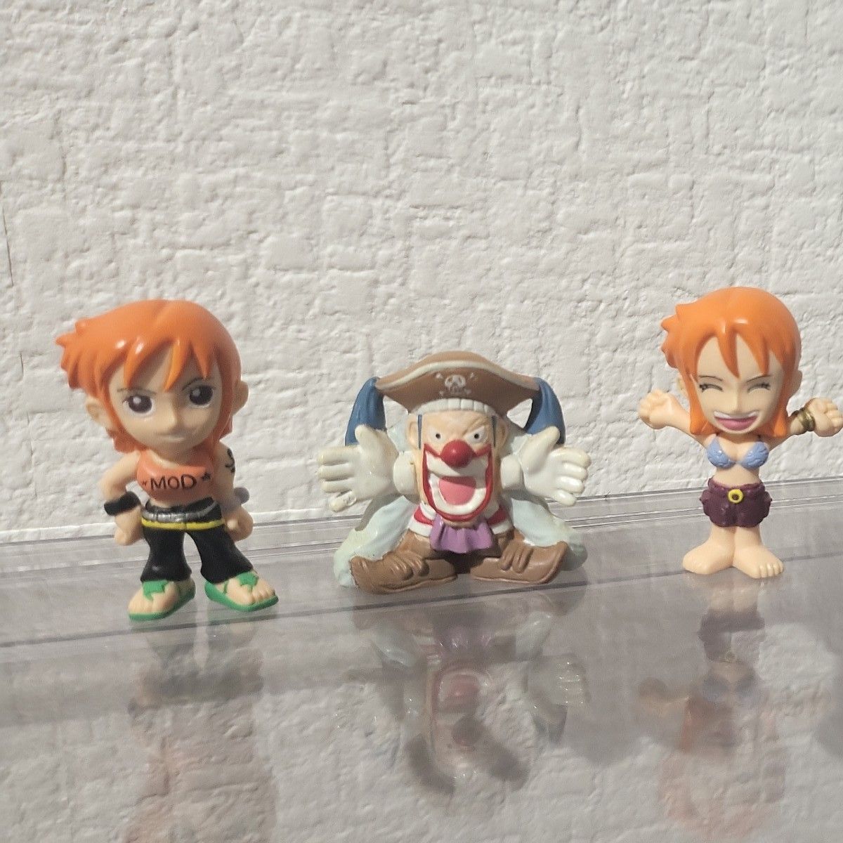 One Piece Nami & Buggy Collectible Figures